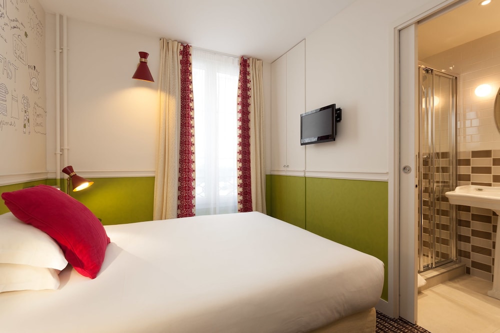 Habitación individual clásica del hotel Les Trois Poussins. Foto 1