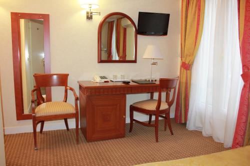 Habitación Doble Estándar del hotel Imperial. Foto 1