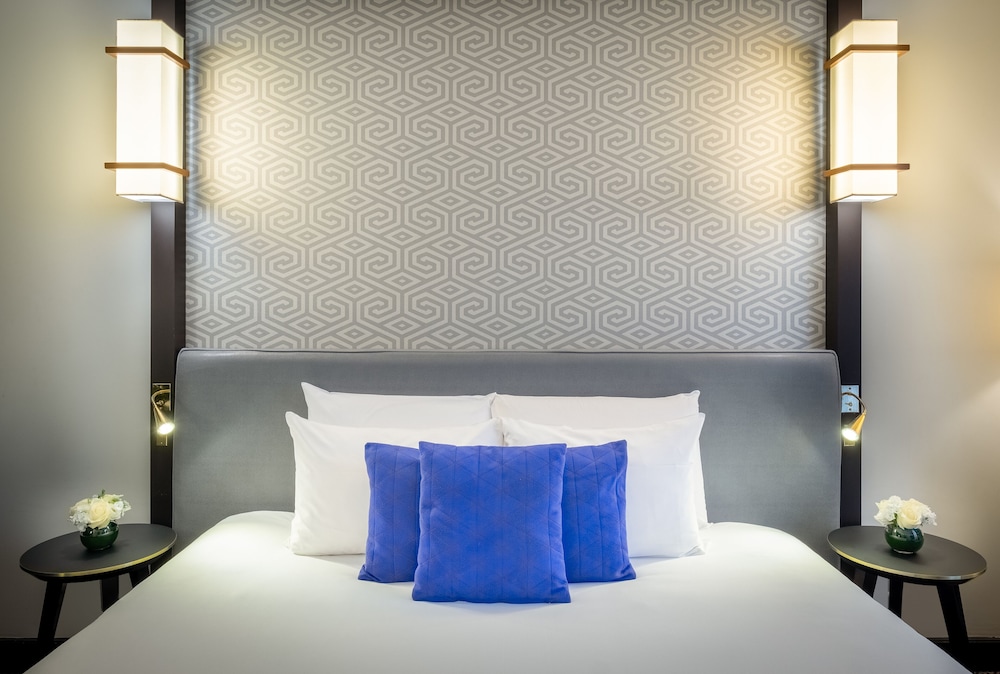Habitación ejecutiva doble del hotel Hôtel Le Marquis by Inwood Hotels. Foto 4