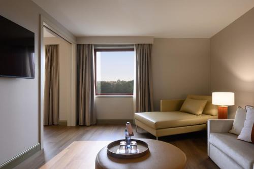 Suite del hotel Coimbra Aeminium, Affiliated By Meliá. Foto 2