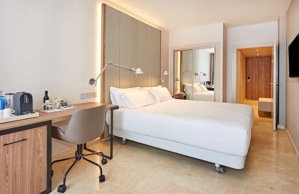 Habitación Estandar del hotel Nh Logroño Herencia Rioja. Foto 1