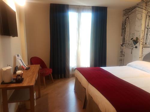 Habitación Doble Clásica - 1 o 2 camas del hotel FH55 Grand Hotel Mediterraneo