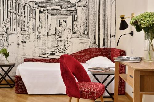 Habitación Triple Superior del hotel FH55 Grand Hotel Mediterraneo. Foto 1