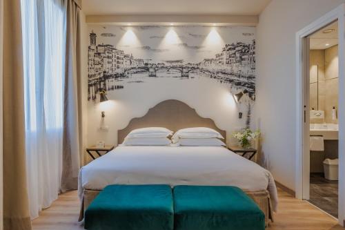 Suite Junior del hotel FH55 Grand Hotel Mediterraneo. Foto 7