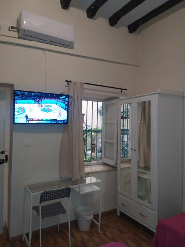 Habitación Triple con baño privado del hotel Azahar. Foto 3
