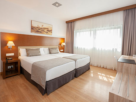 Habitación doble del hotel B&B Logroño Las Cañas. Foto 2