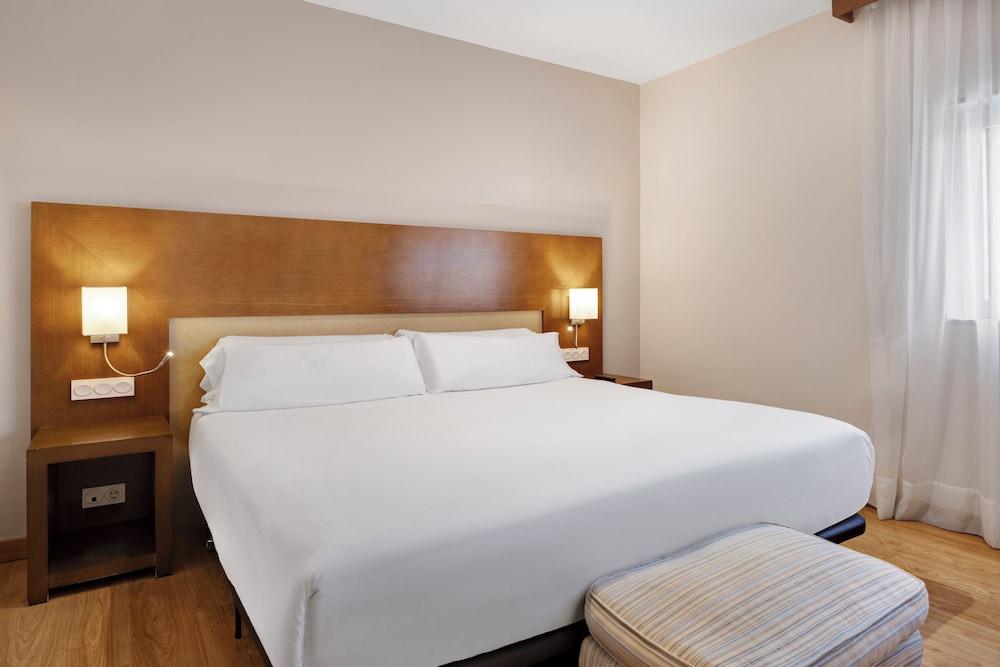 Habitación doble superior del hotel B&B Logroño Las Cañas. Foto 2