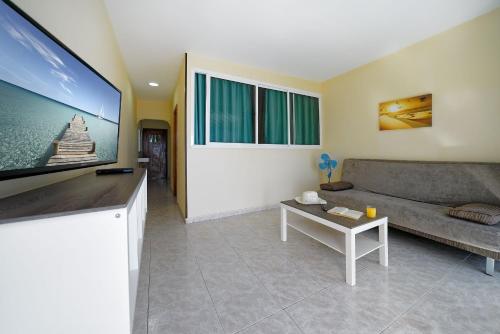 One Bedroom Apartment with Pool View del hotel Apartamentos Strelitzias. Foto 6