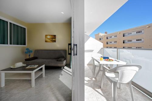 One Bedroom Apartment with Pool View del hotel Apartamentos Strelitzias. Foto 8