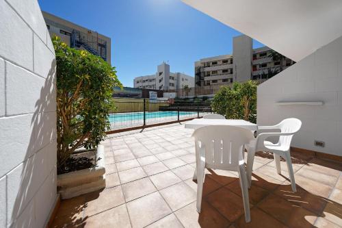 One Bedroom Apartment with Pool View del hotel Apartamentos Strelitzias. Foto 29