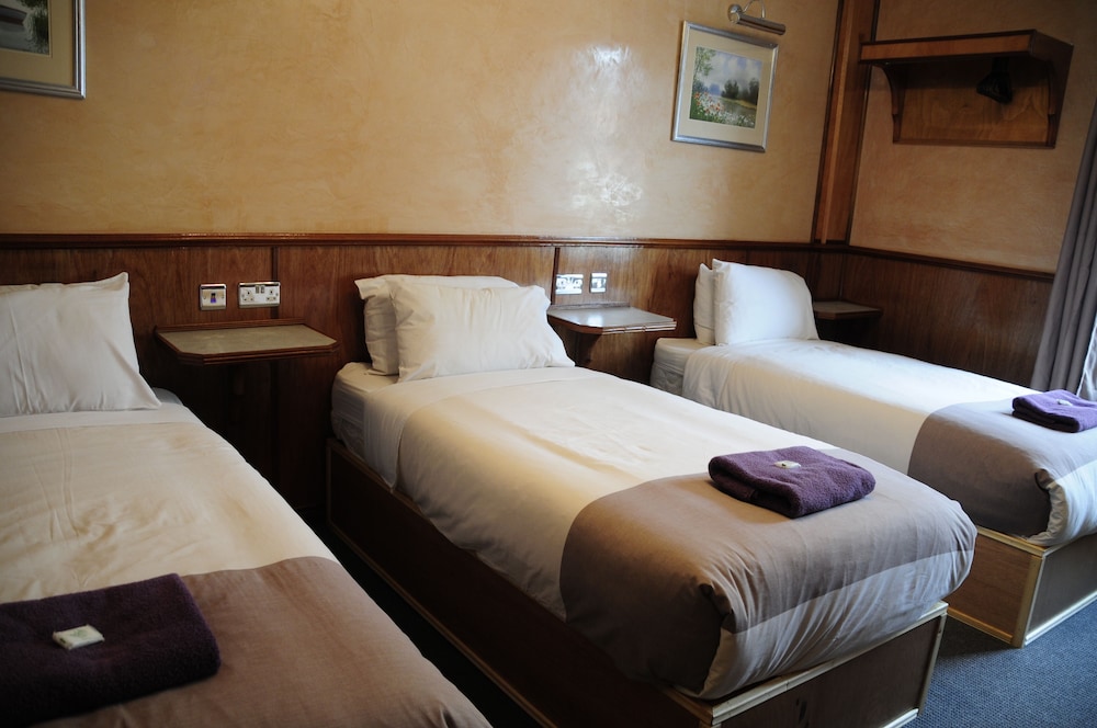 Habitación Triple del hotel Cricklewood Lodge. Foto 1