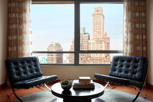 Suite Presidencial de 1 dormitorio - 1 cama extragrande del hotel Marriott New York at the Brooklyn Bridge. Foto 5