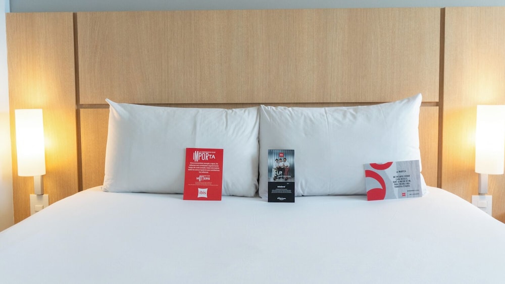 Habitación estándar, 1 cama doble del hotel Ibis Cartagena Marbella. Foto 7
