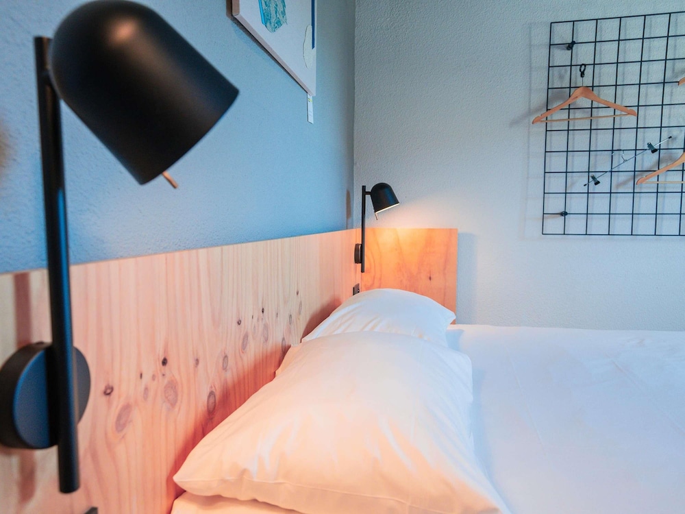 Habitación Little POP con cama doble del hotel greet hotel Montpellier Aeroport Parc des Expos. Foto 4