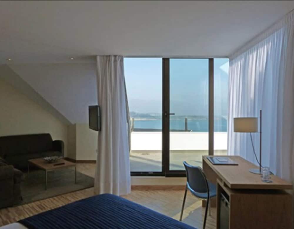 Suite junior, terraza del hotel Gran Victoria