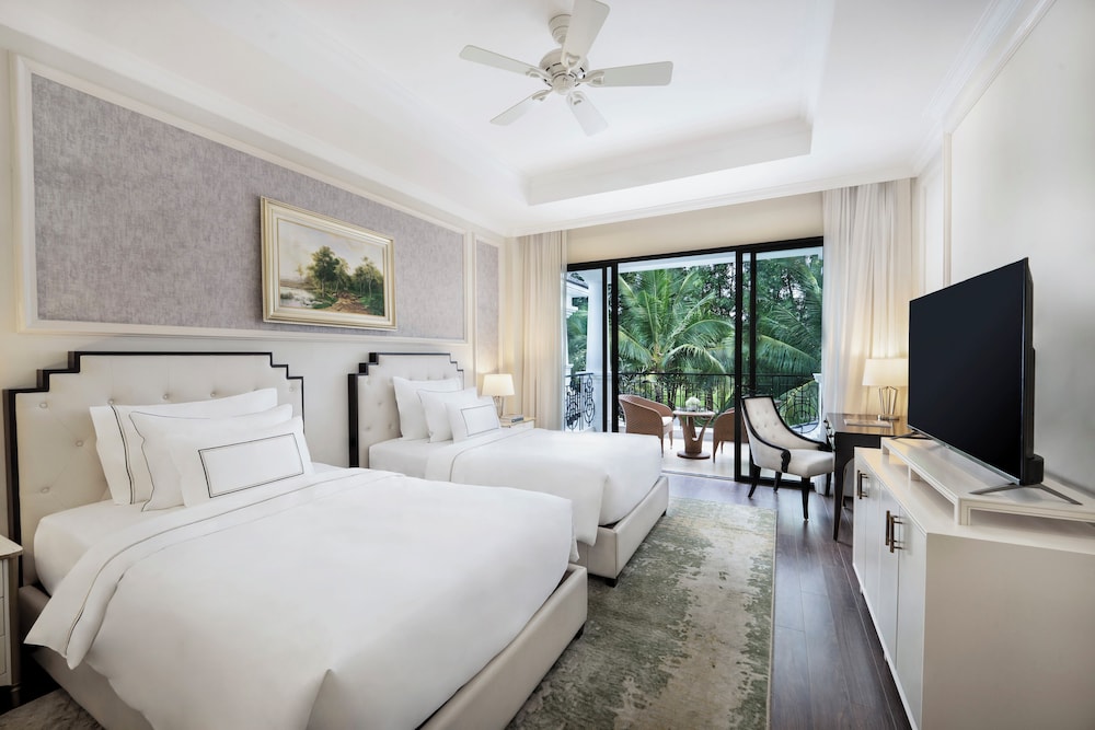 Villa de cuatro dormitorios con vistas al lago y piscina privada del hotel Meliá Vinpearl Phu Quoc. Foto 2