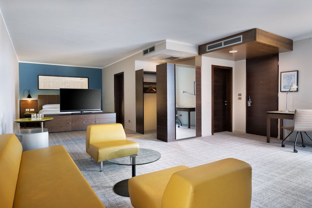 Suite ejecutiva, 1 cama de matrimonio grande del hotel Four Points By Sheraton Bolzano