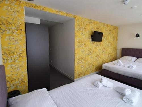 Habitación cuádruple económica del hotel Heye 130