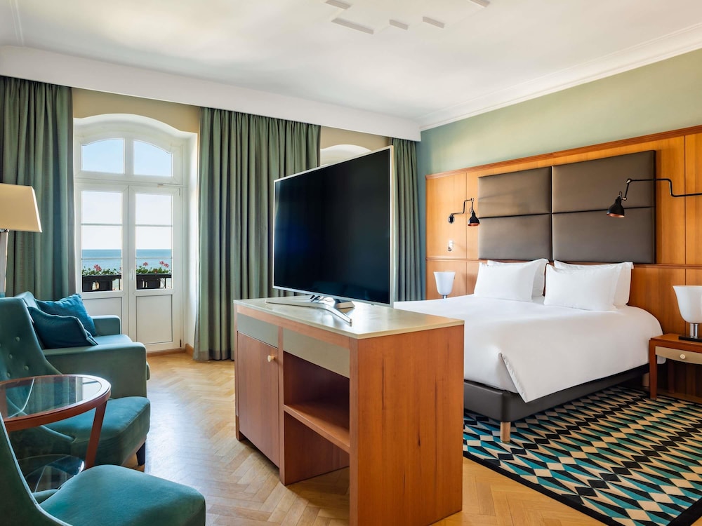 SUITE JUNIOR lado mar, cama doble, con balcón del hotel Sofitel Grand Sopot
