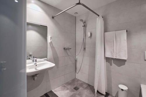 Habitación Doble Superior del hotel Easyhotel Brussels City Centre. Foto 16