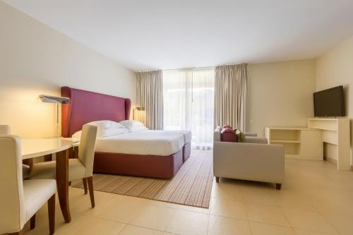 Habitación Familiar (6 personas) del hotel NAU Sao Rafael Suites– All Inclusive. Foto 5