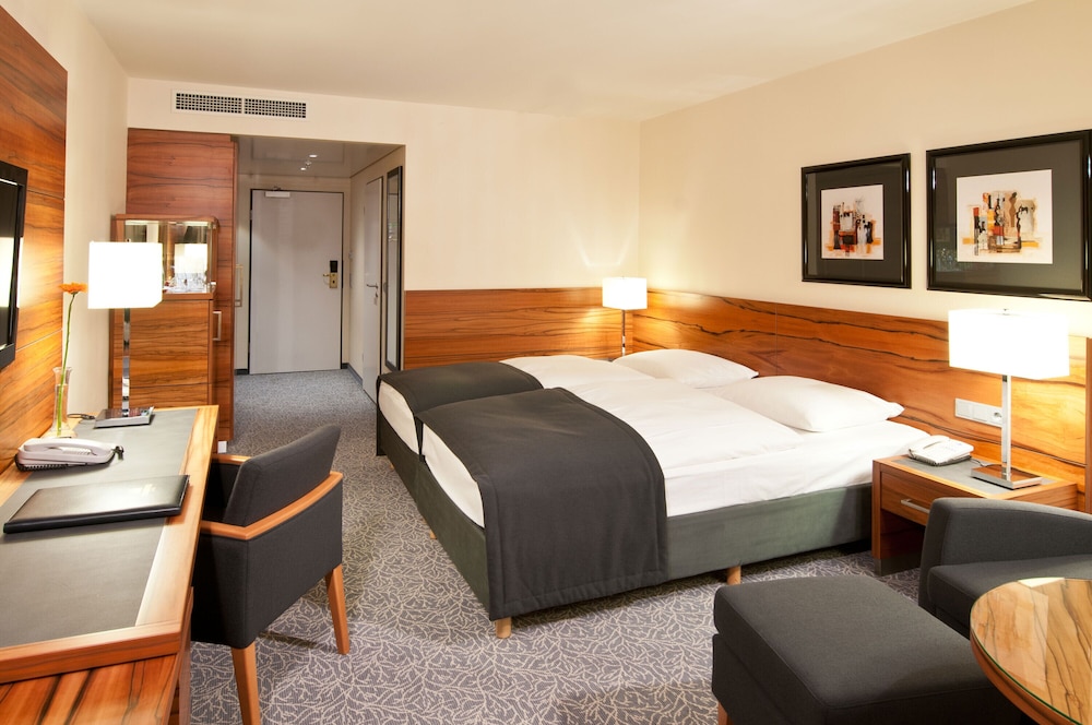 Habitación triple familiar del hotel Maritim München