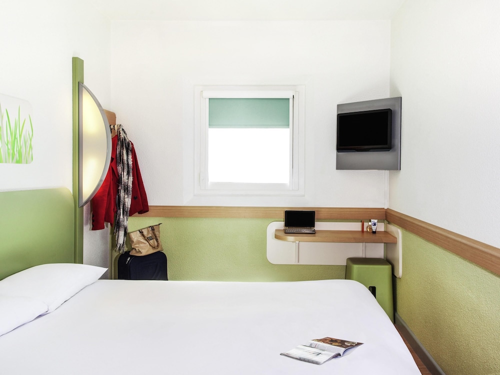 Habitación doble, 1 cama doble del hotel Ibis Budget London Hounslow. Foto 4