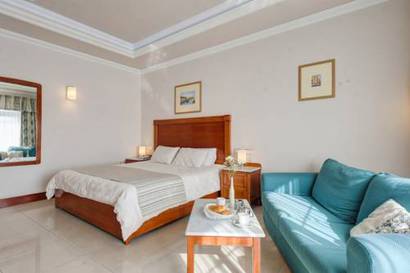 Suite Junior con vistas al mar del hotel Paradise Bay Resort. Foto 3