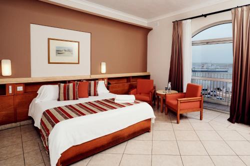 Habitación Doble con vistas al mar - 1 o 2 camas del hotel Paradise Bay Resort. Foto 3