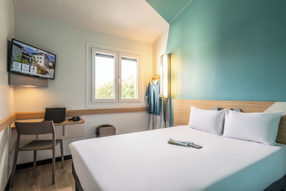 Habitacion Standard con 1 cama doble del hotel Ibis Budget Marne La Vallée. Foto 1