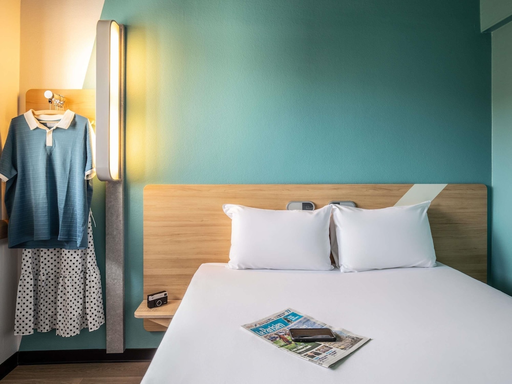 Habitacion Standard con 1 cama doble del hotel Ibis Budget Marne La Vallée. Foto 6