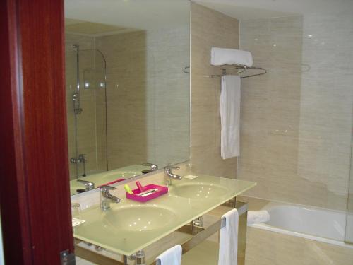 Habitación Doble con cama supletoria - 2 camas del hotel Zenit Lleida