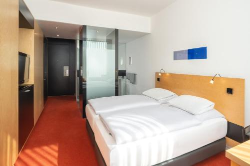 Habitación INNSIDE del hotel Innside By Melia Düsseldorf Seestern. Foto 1