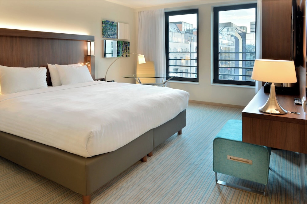 Habitación estándar, 1 cama de matrimonio grande del hotel Courtyard By Marriott Brussels Eu