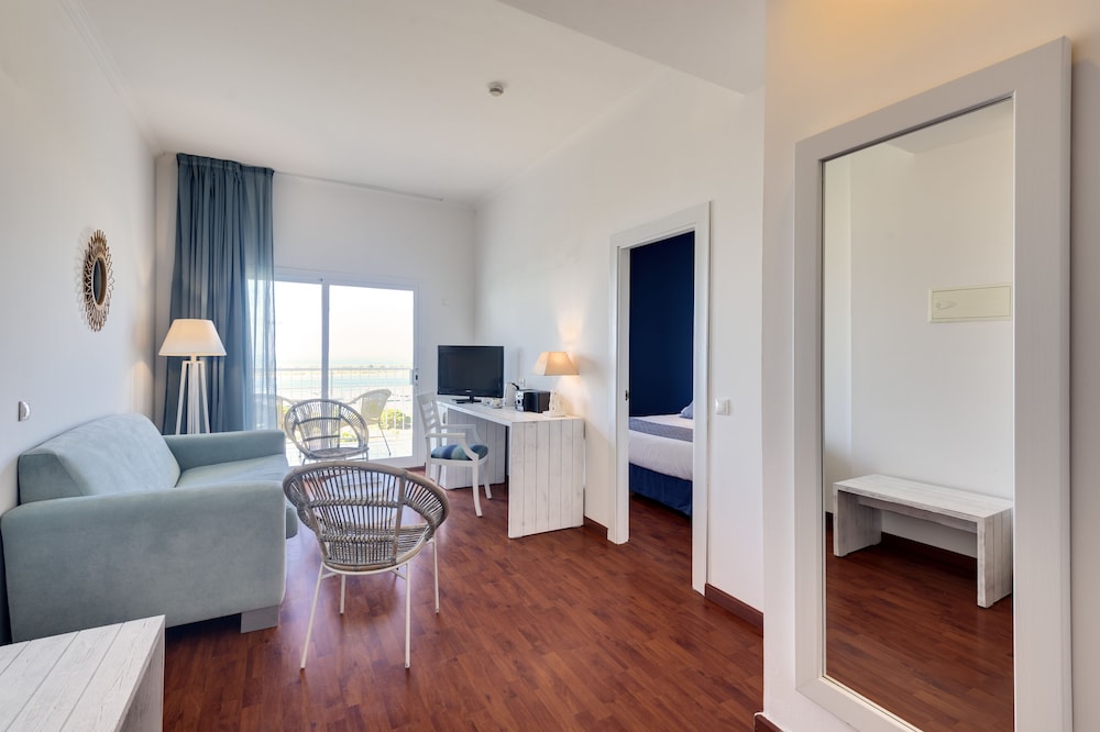 Junior Suite Sea View del hotel Garden Playanatural Hotel & Spa -Only Adults. Foto 4