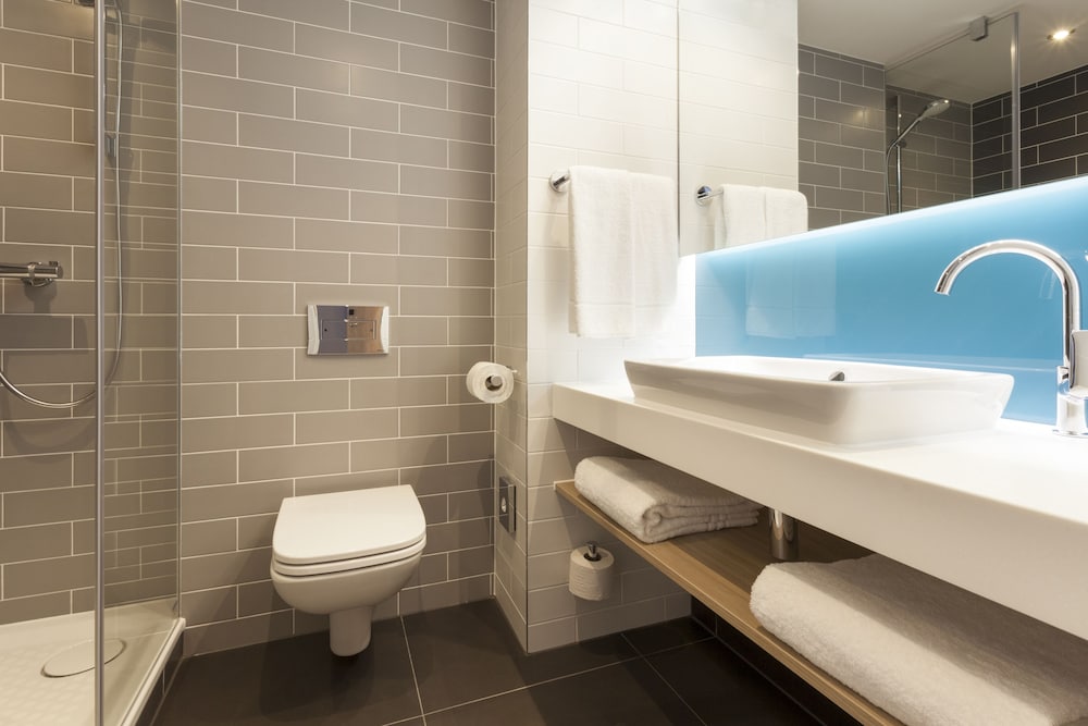 Habitación estándar, 1 cama doble con sofá cama (with Free Hot Breakfast) del hotel Holiday Inn Express St. Albans - M25, Jct.22, An Ihg. Foto 12