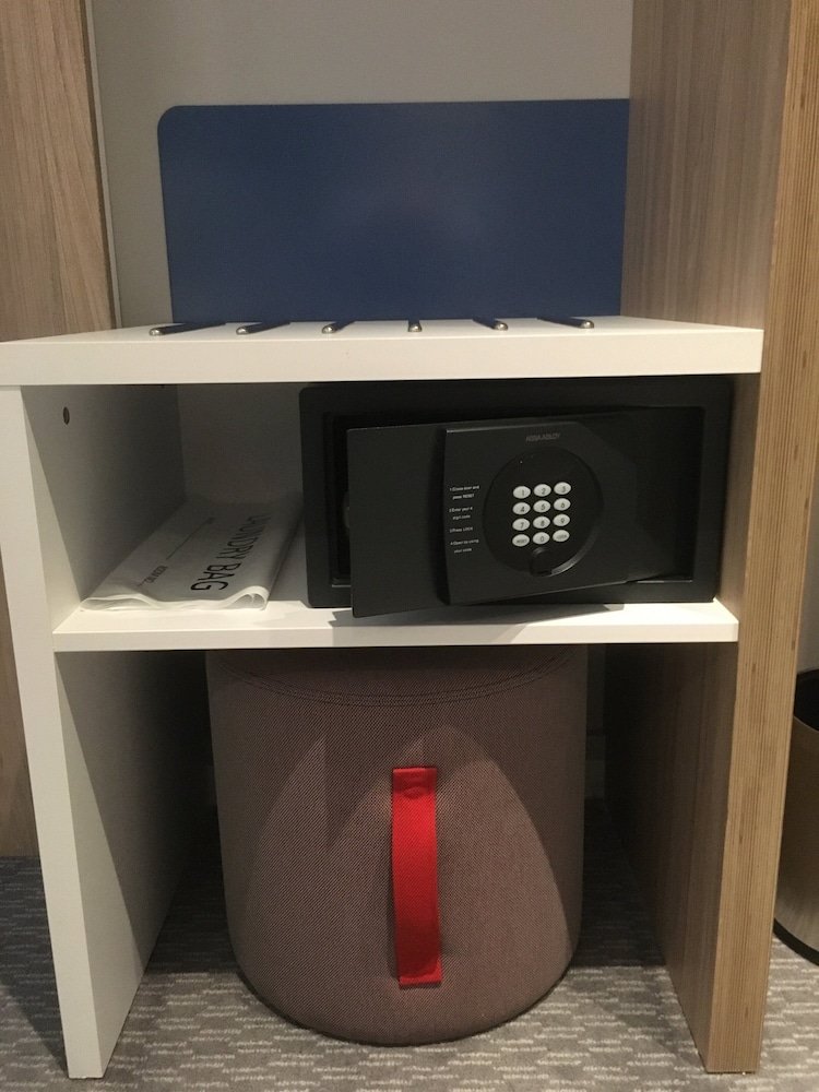 Habitación, 1 cama doble, accesible para personas con discapacidad (with Free Hot Breakfast) del hotel Holiday Inn Express St. Albans - M25, Jct.22, An Ihg. Foto 8