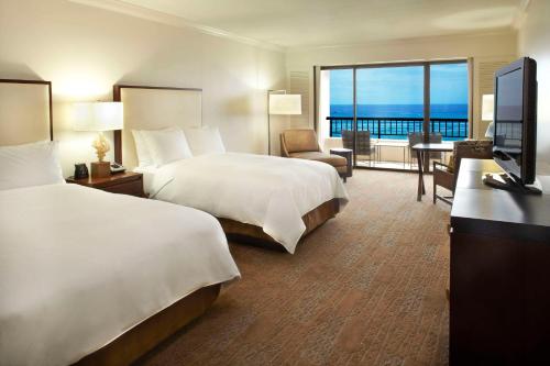 Habitación Ali'i Tower con 2 camas dobles - Frente al mar del hotel Hilton Hawaiian Village Waikiki Beach Resort