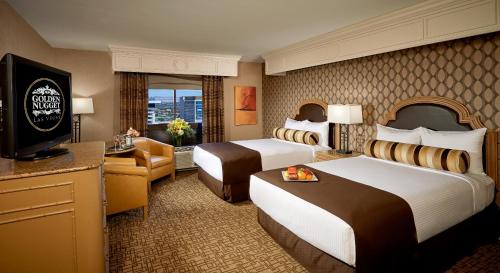 Carson Tower Deluxe con 2 camas dobles del hotel Golden Nugget Las Vegas and Casino