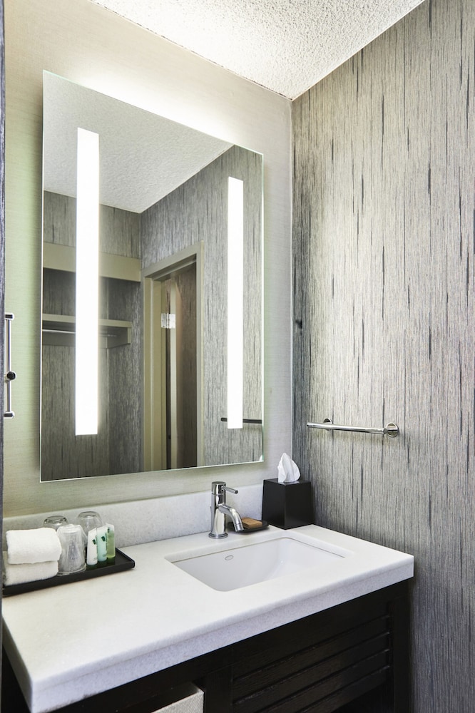 Habitación Deluxe, 2 camas de matrimonio del hotel Riu Plaza Fisherman´s Wharf. Foto 4