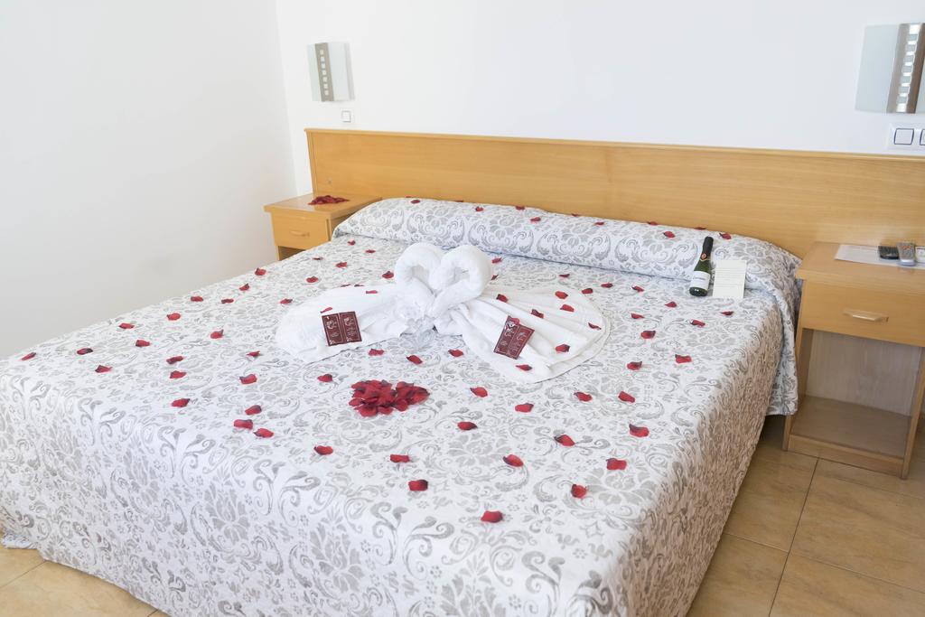 Habitación doble del hotel Goyesco Plaza. Foto 2