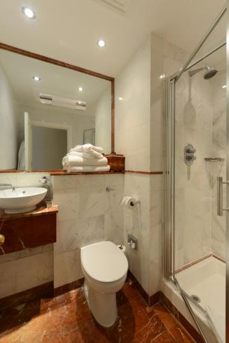 Doble de lujo del hotel TWENTY NEVERN SQUARE. Foto 4