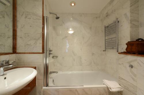 Habitación Individual Deluxe del hotel TWENTY NEVERN SQUARE. Foto 6