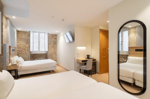Habitación Cuádruple del hotel Praza Quintana. Foto 3