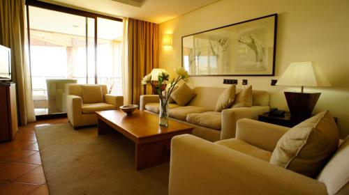 Suite del hotel Cigarral El Bosque. Foto 6