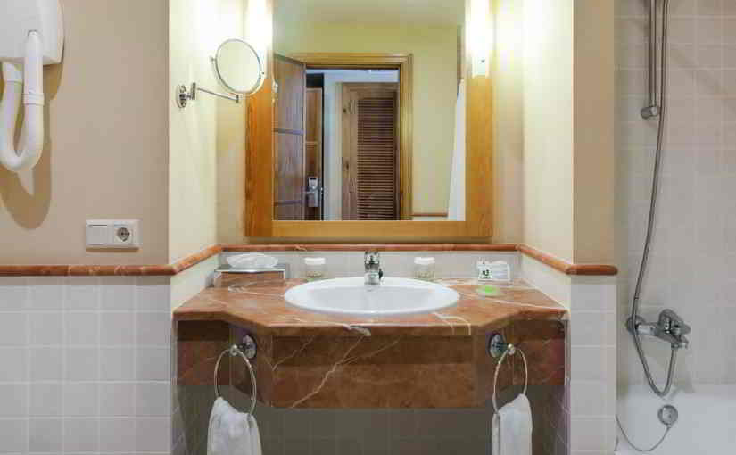 Habitación doble + Spa del hotel Fuerte El Rompido. Foto 2