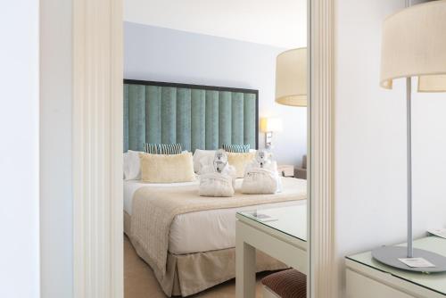 Habitación Familiar Doble Exclusiva con vistas al mar del hotel Fuerte El Rompido. Foto 4