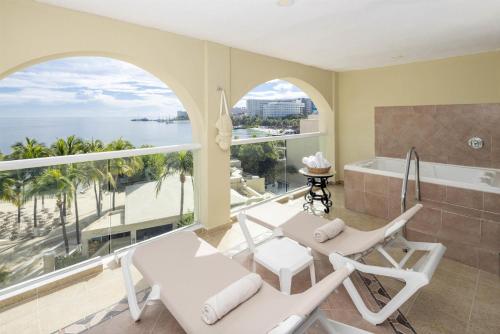 Suite Junior con vistas al mar del hotel Occidental Costa Cancún All Inclusive. Foto 3