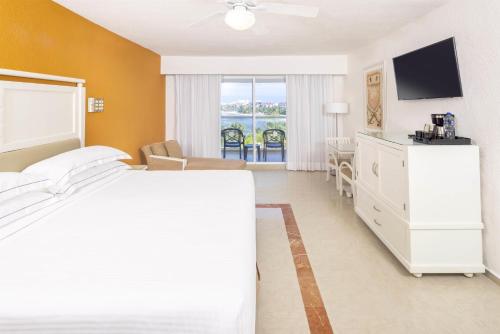 Habitación Doble frente al mar/Habitación Doble con vistas al mar del hotel Occidental Costa Cancún All Inclusive. Foto 1