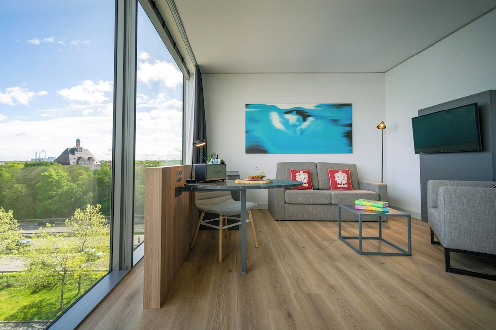 Loft 1 Cama king 1 habitación Vista Patio del hotel Innside München Parkstadt Schwabing. Foto 11